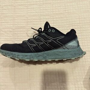 Merrell tennis shoes FLOATPRO excellent condition so 9.5 men’s